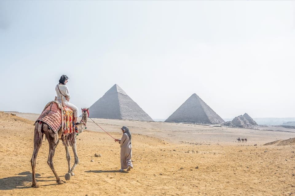 Cairo: Pyramids, Sphinx, Saladin Citadel & Bazaar Day Tour