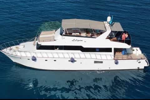 Hurghada: Luxury Yacht Trip with Personal Crew and Chef