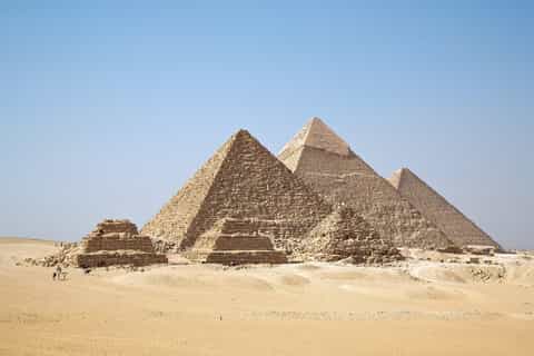Giza Pyramids And Sphinx Private Tour From Cairo With Lunch