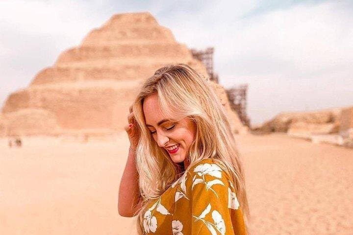 Unusual Day Tour of Pyramids, Memphis and Sakkara with Guide and Transportation