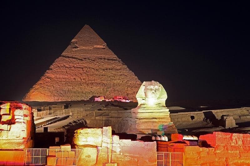 Layover Sound and Light Show Tour at Pyramids of Giza From Cairo Airport