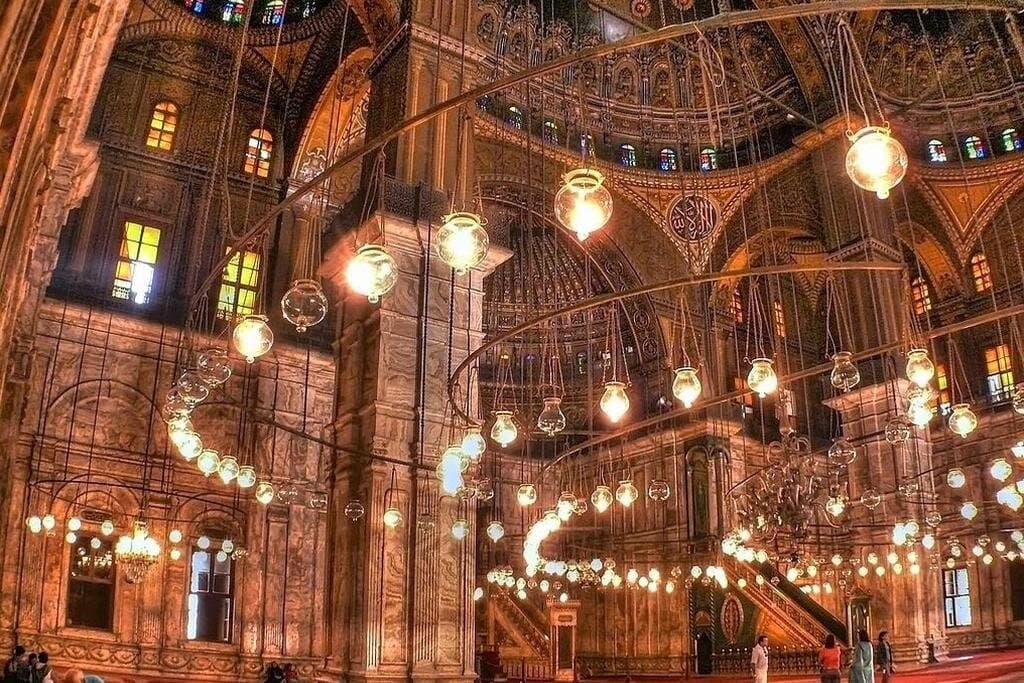 Full-Day Tour Visiting Coptic and Islamic Cairo