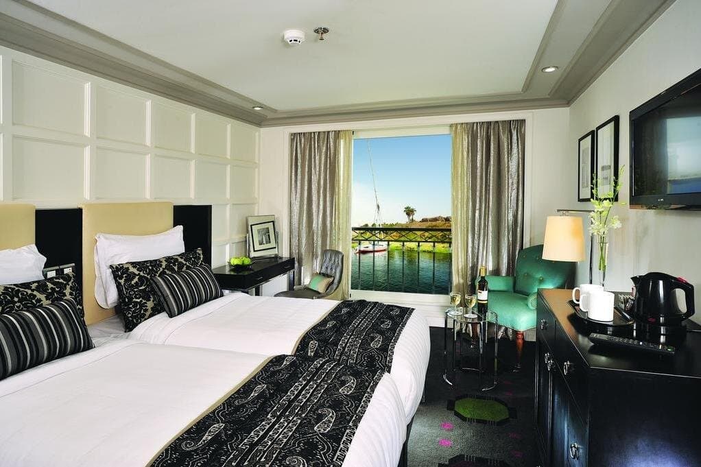 5 Day Nile Cruise Luxor and Aswan Hot Air Balloon with Abu Simbel