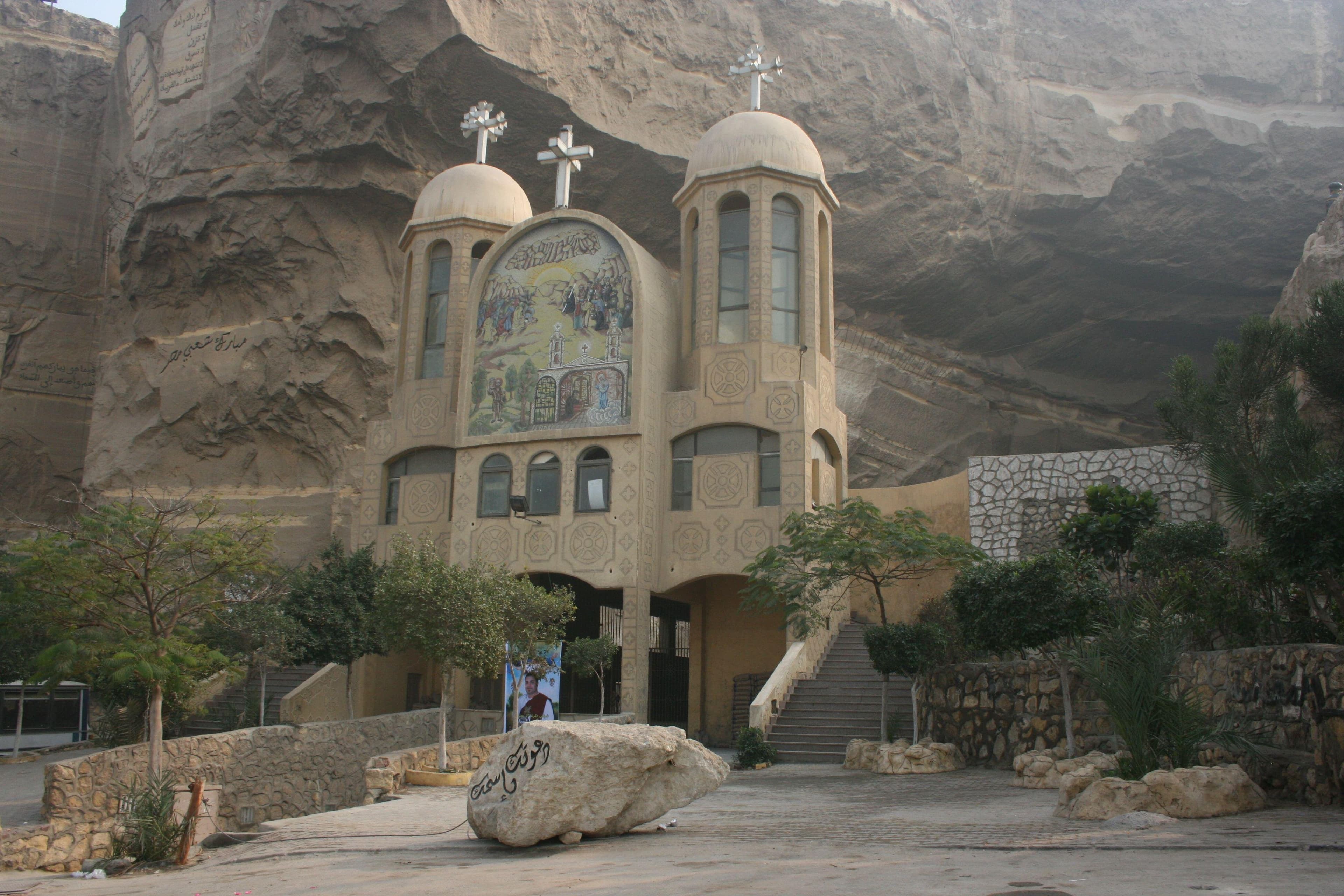 Private Tour Cave Church and Garbage City