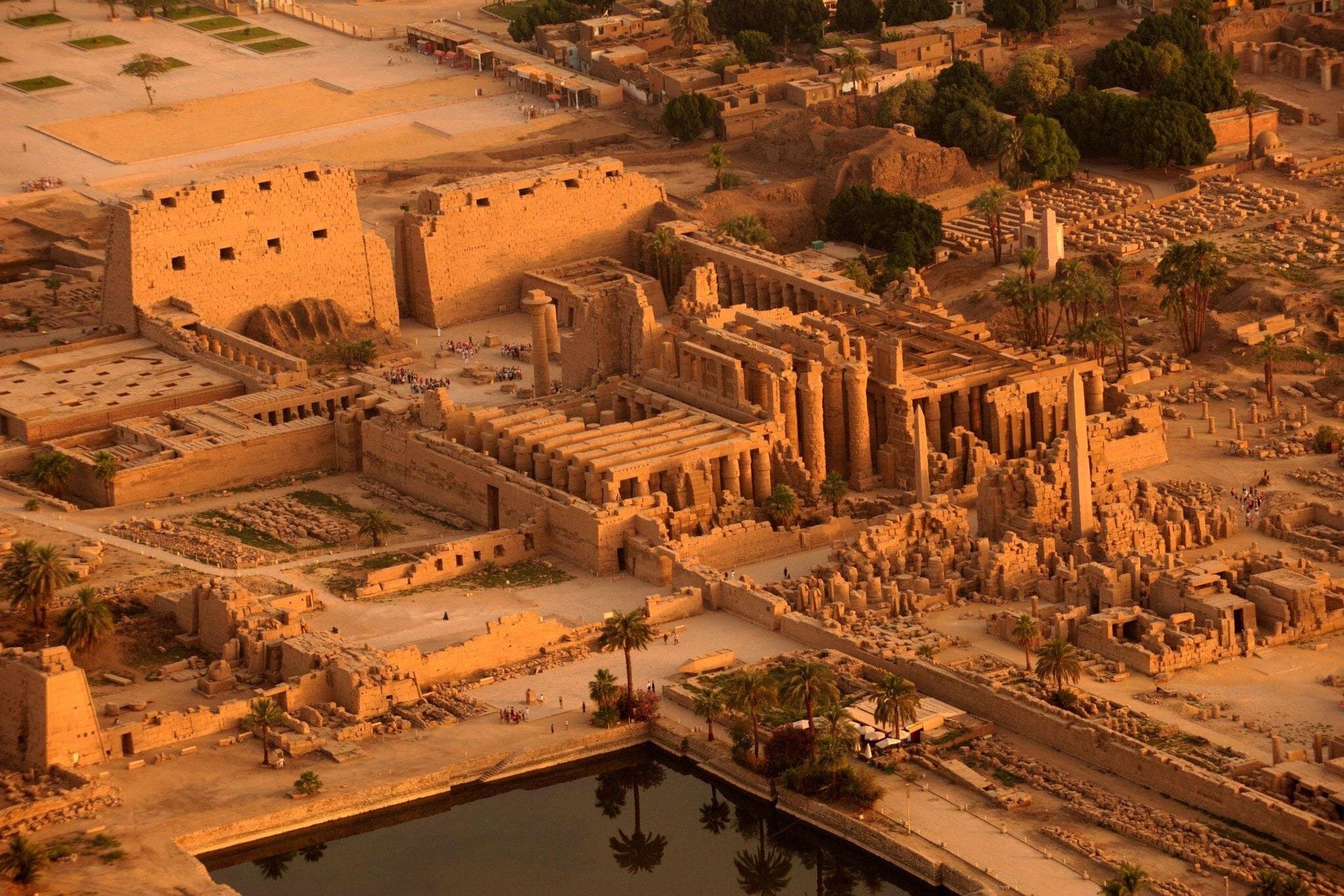 Luxor East and West Banks Overnight Tour from Cairo by Train