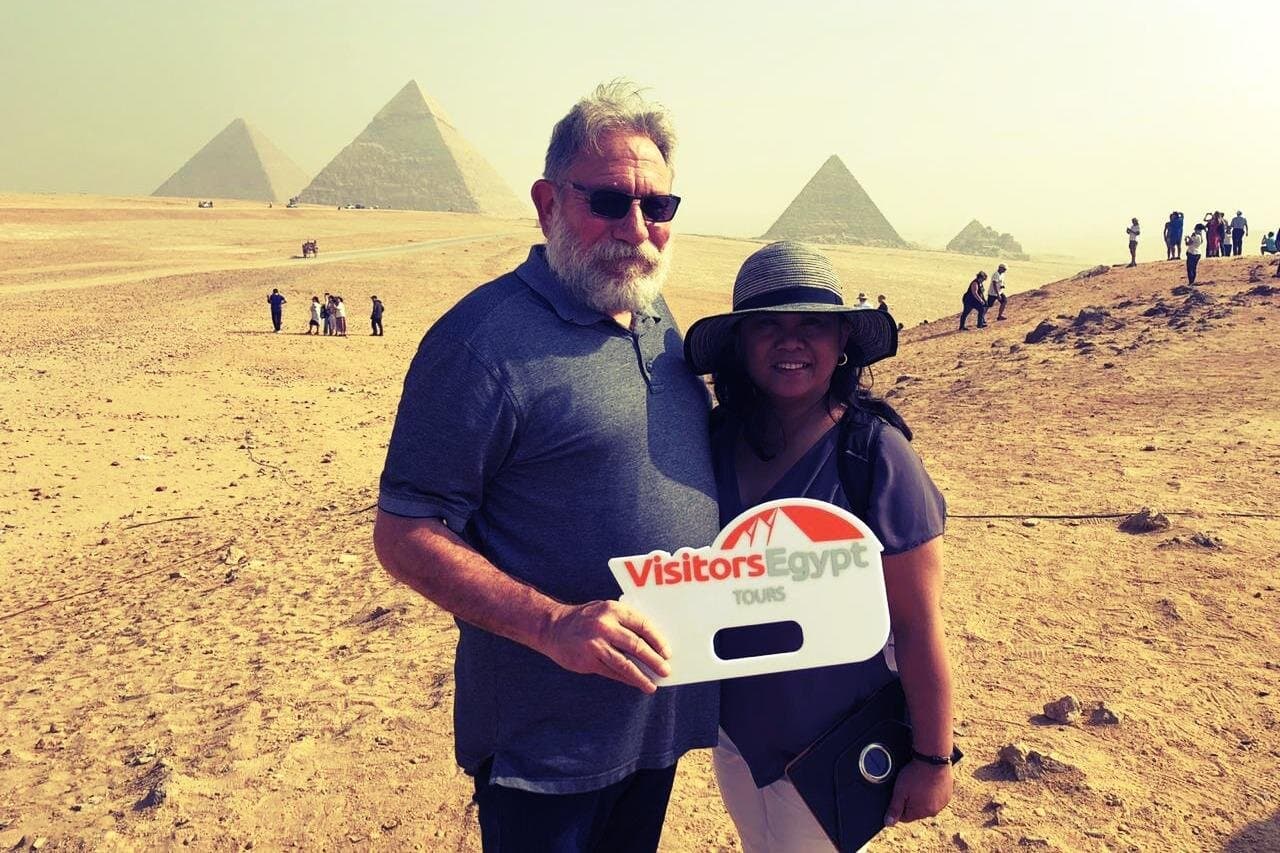 Day Tour at The Pyramids and The Egyptian Museum