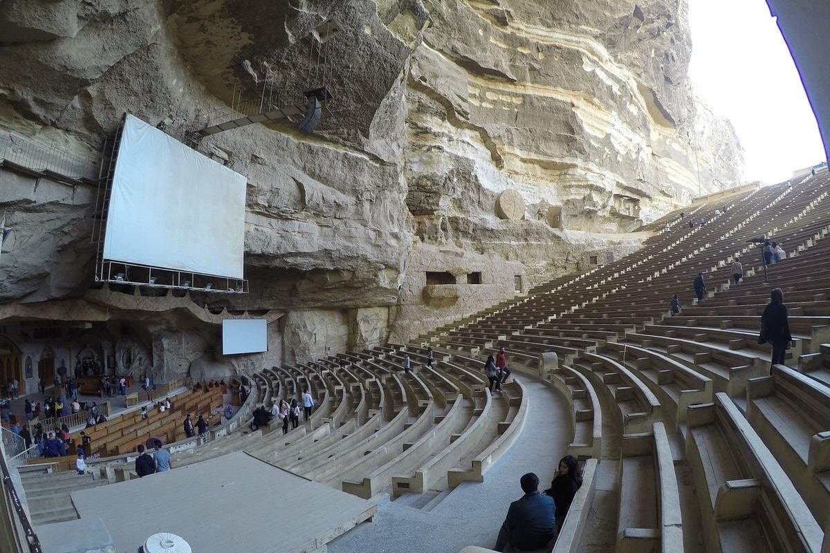 Coptic Cairo Tour: Cave Church Saint Simon and Old Cairo churches