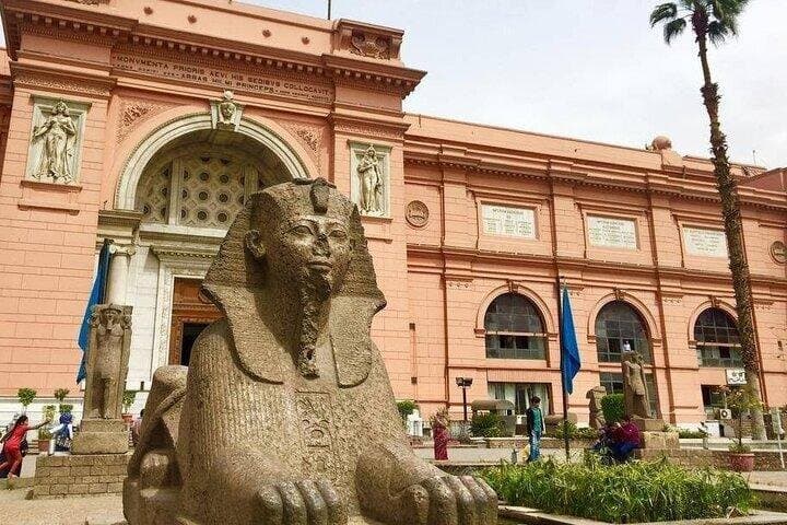 Cairo Layover Tour To old Egyptian Museum And Citadel