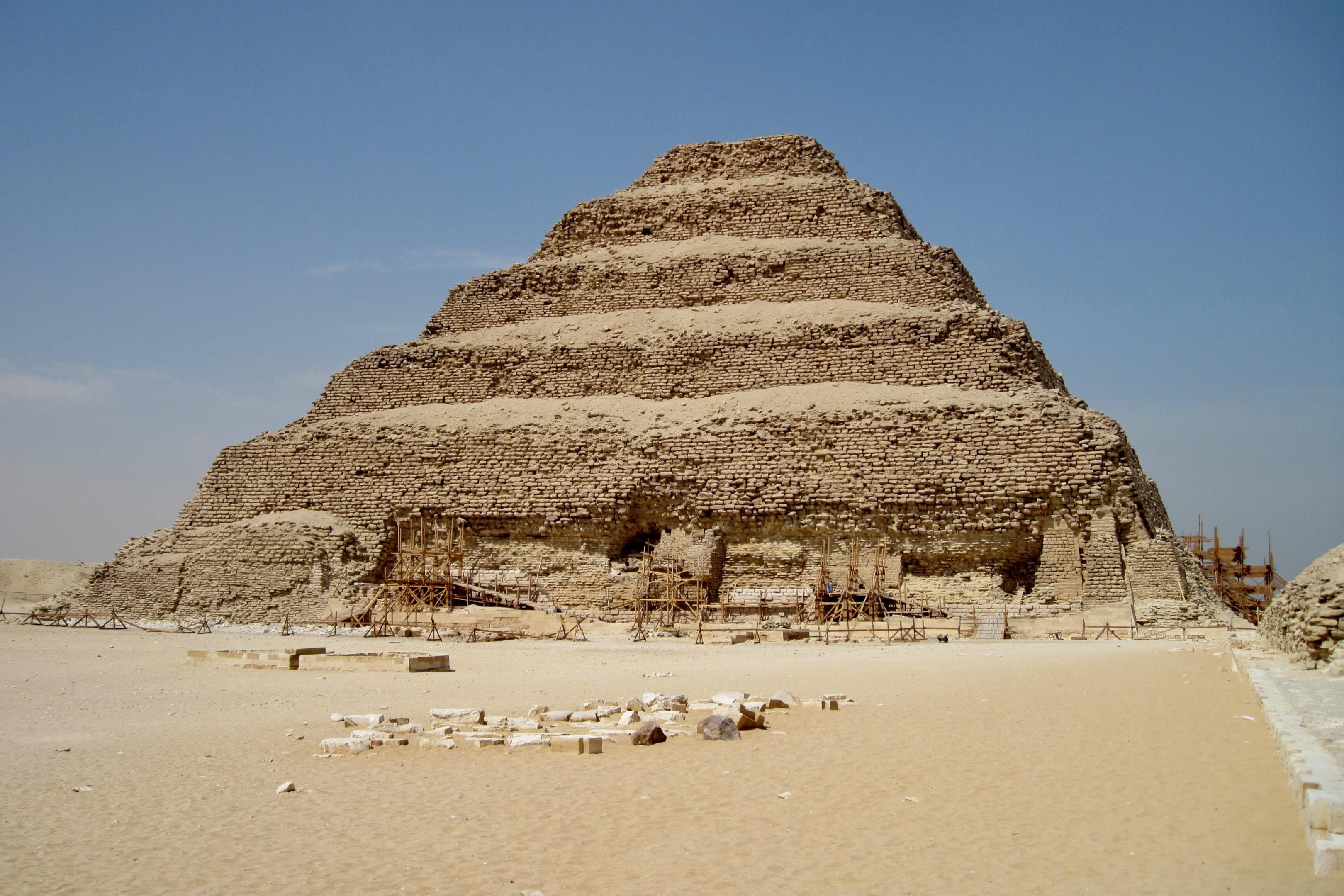 5 hours To The Pyramid of Djoser, Memphis and Dahshur from Cairo