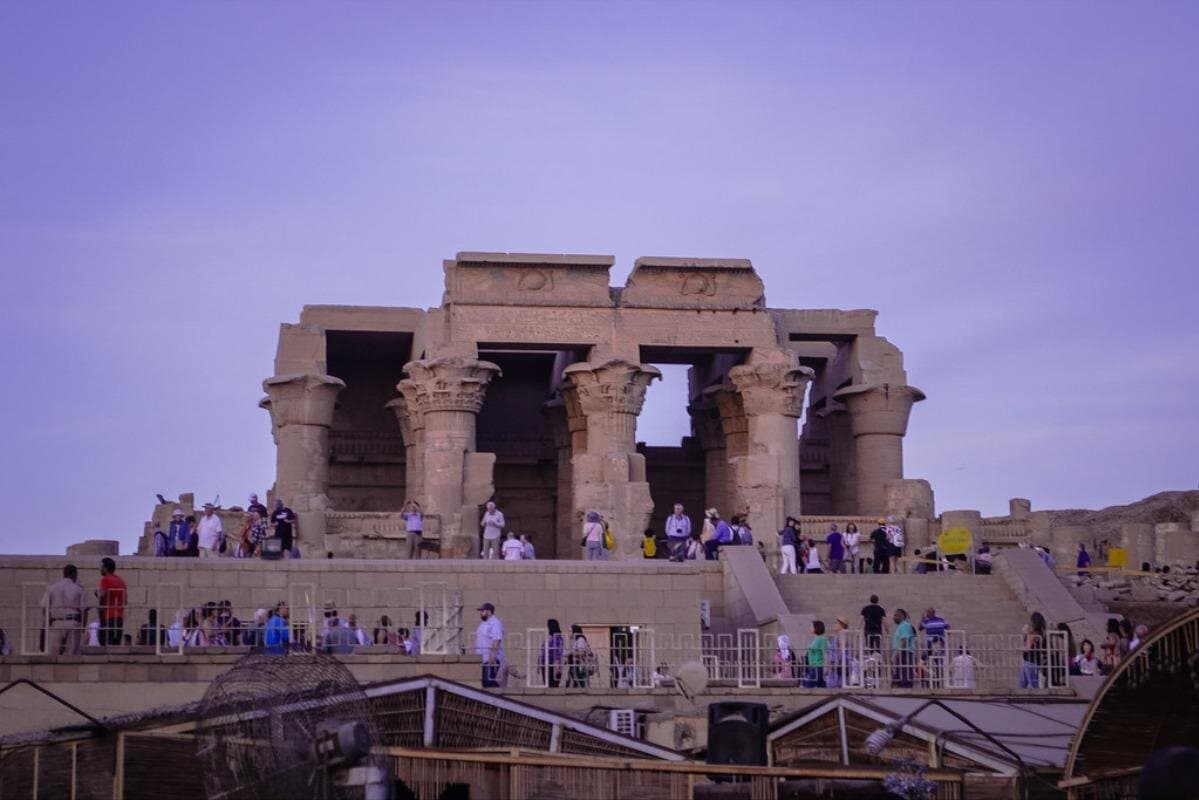 Private Full-Day Tour to Esna, Edfu & Kom Ombo Temples from Luxor