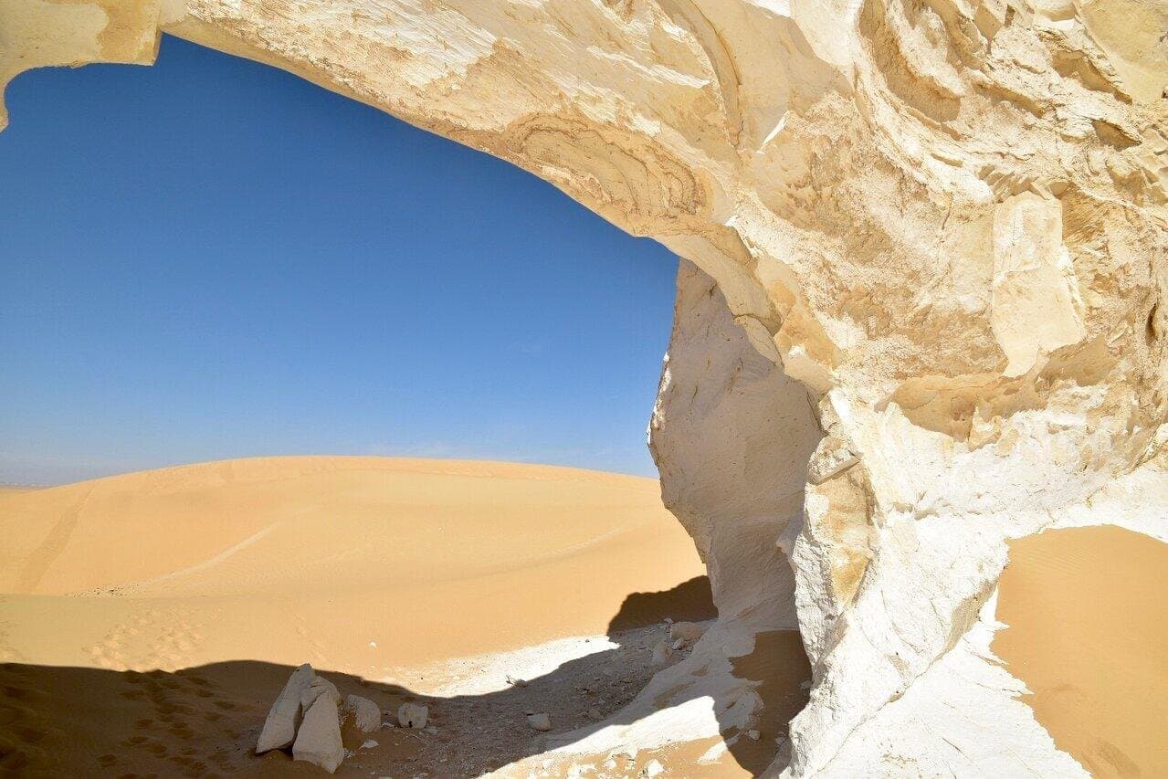 4-Days Bahariya Oasis and White Desert Safari Tour from Cairo