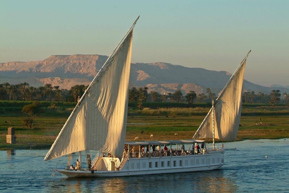 3 Night Dahabiya from Aswan to Luxor and Visiting Abu Simbel