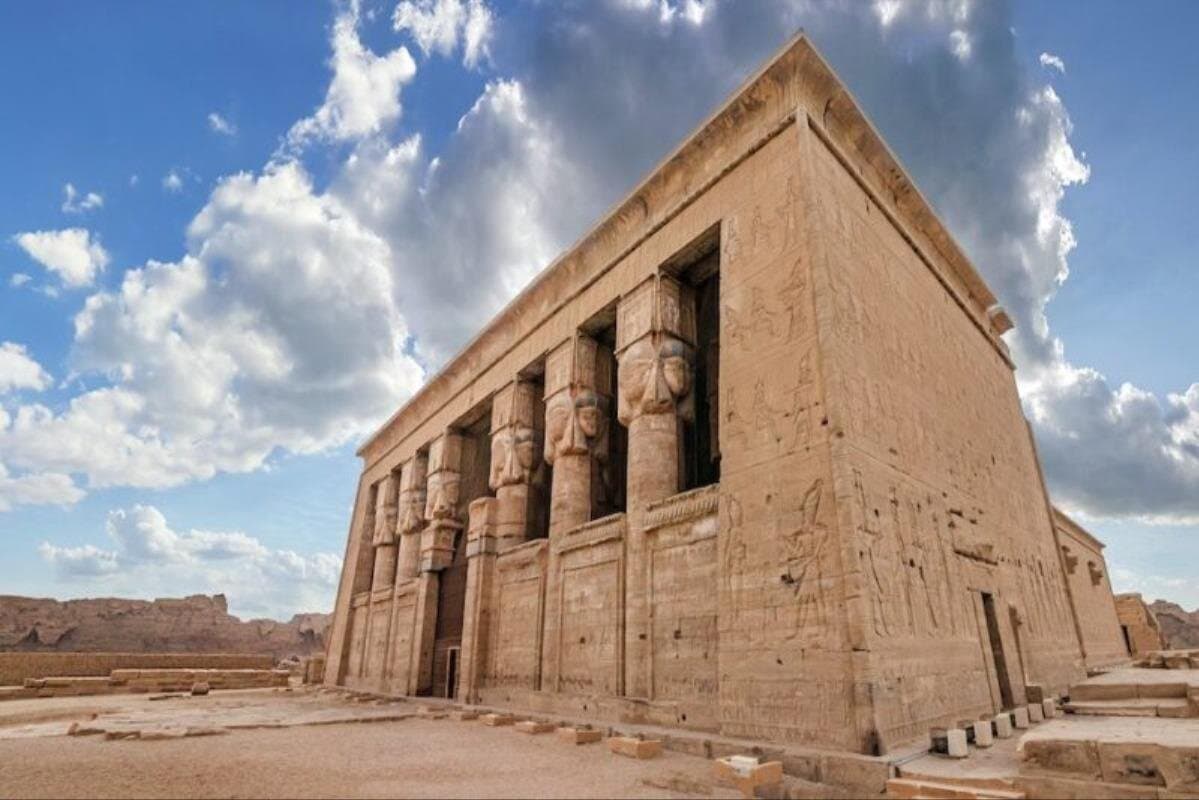 Private Guided Tour to Dendera and Abydos Temples from Luxor
