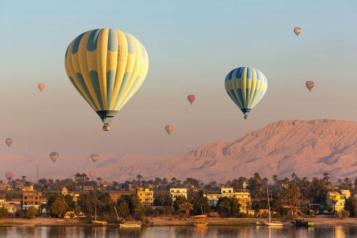 Hot Air Balloon Ride and West Bank Private Tour in Luxor