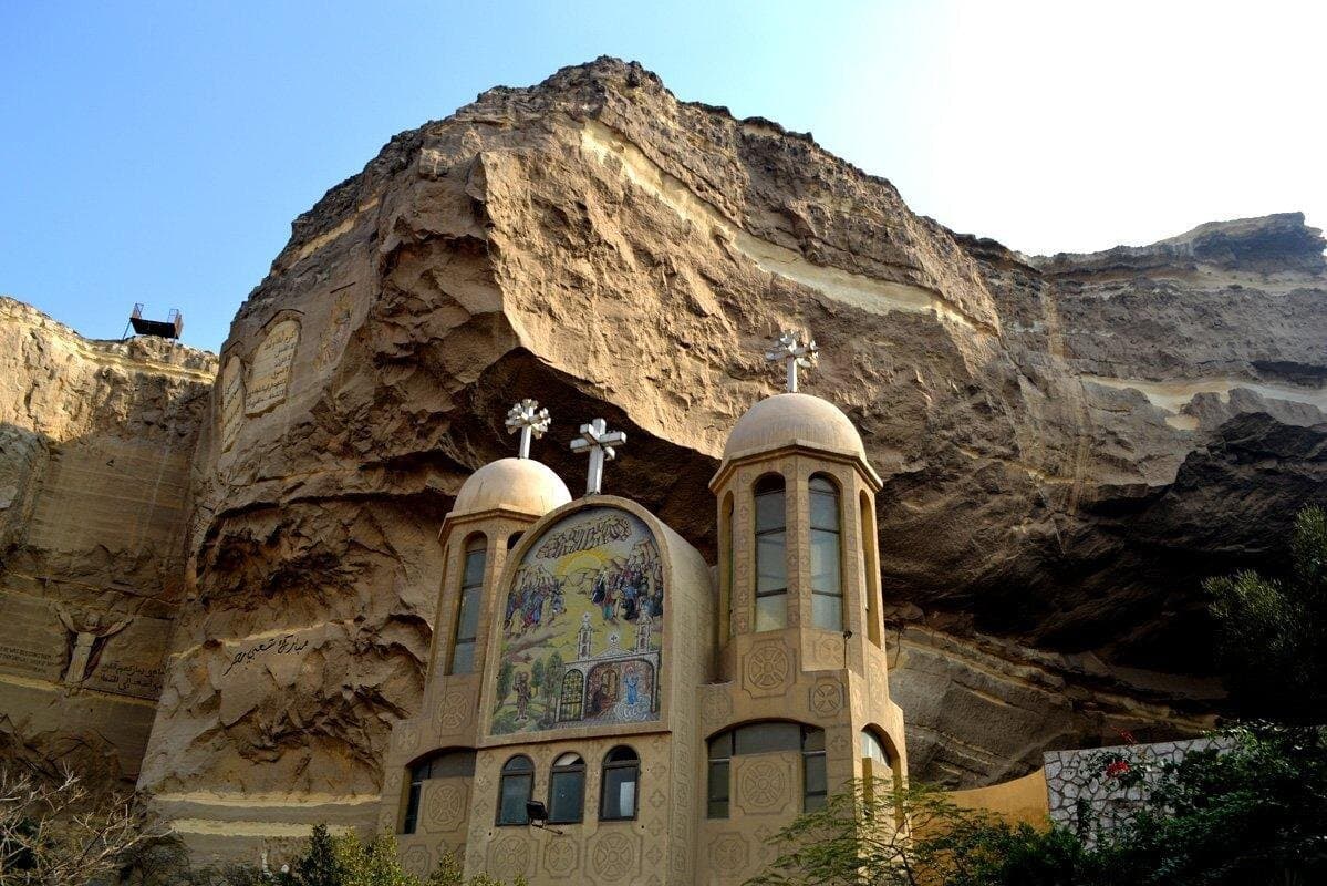 Private Day Tour To Cave Church of Saint Simon And Old Cairo