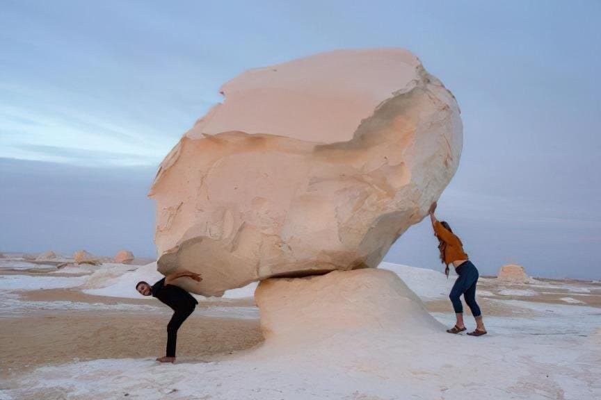 Cairo: 1 Night 2-Days Bahariya Oasis Camp and Desert Tour