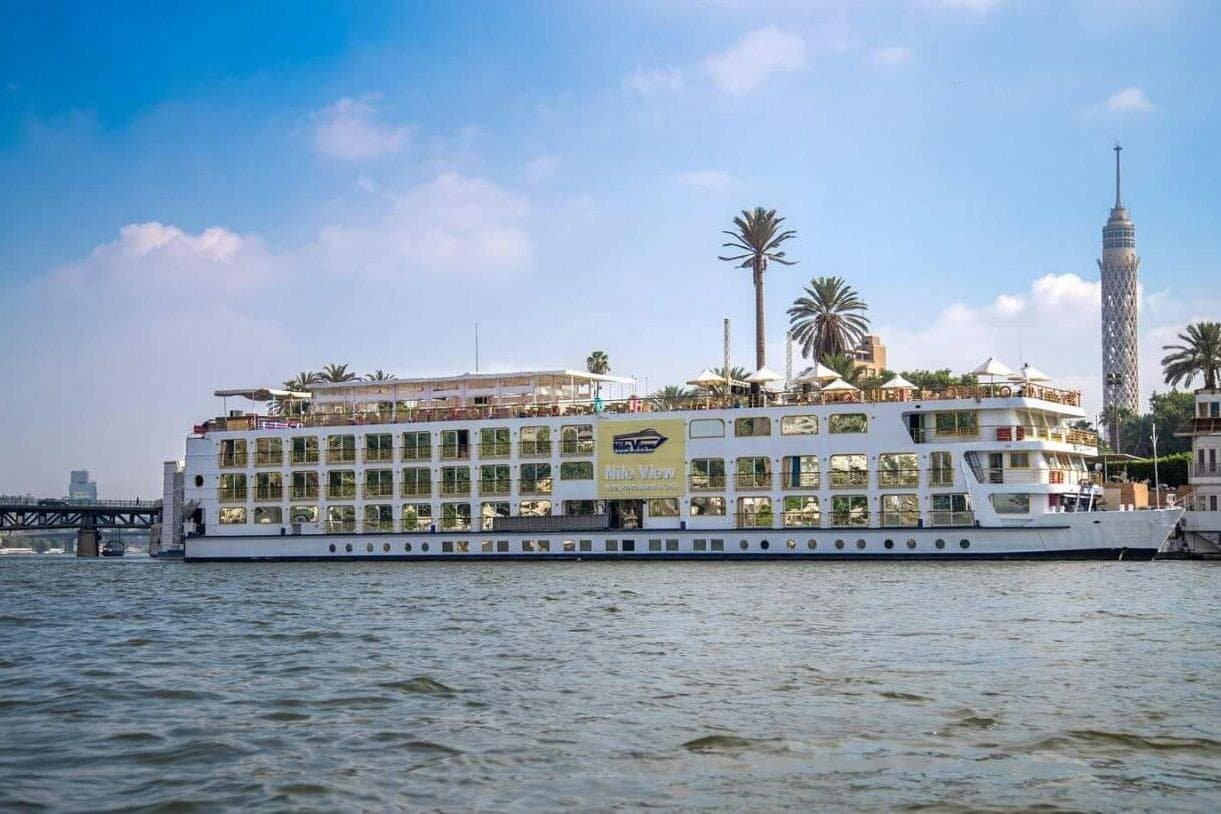 Nile Cruise Sailing From Aswan to Luxor 3 Nights