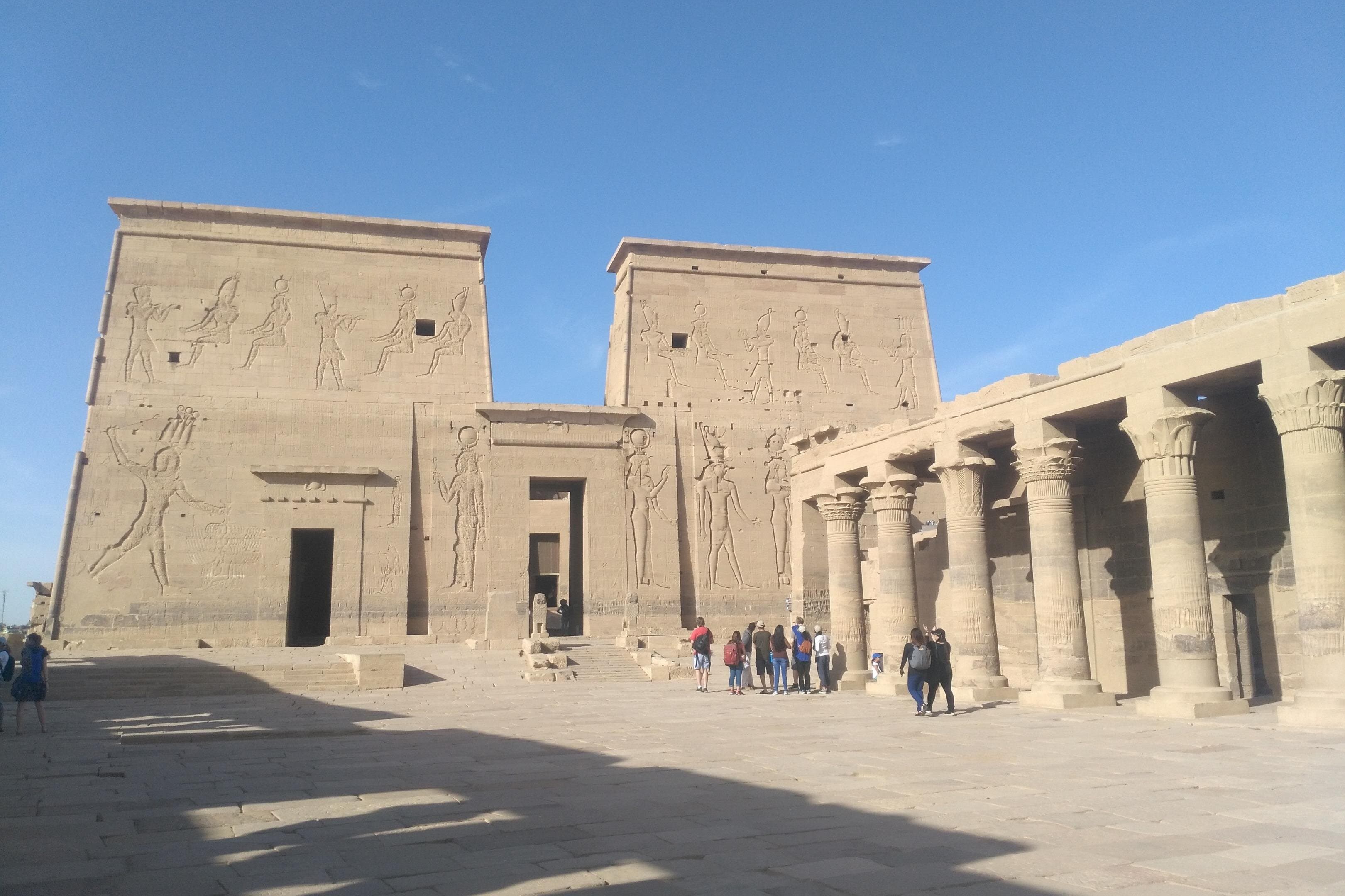 2-Day Luxor Small-Group Tour from Aswan with Felucca Ride