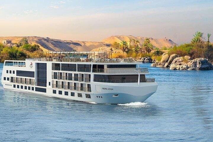 4-Day Aswan to Luxor Nile Cruise with Abu Simbel & Balloon Ride