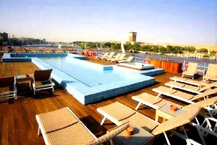 4 days tours, 3 night Nile cruise Aswan to luxor