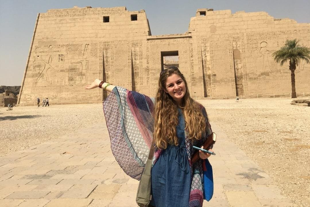 Luxor full day tour to visit valley of the workers , queens and Habu temple