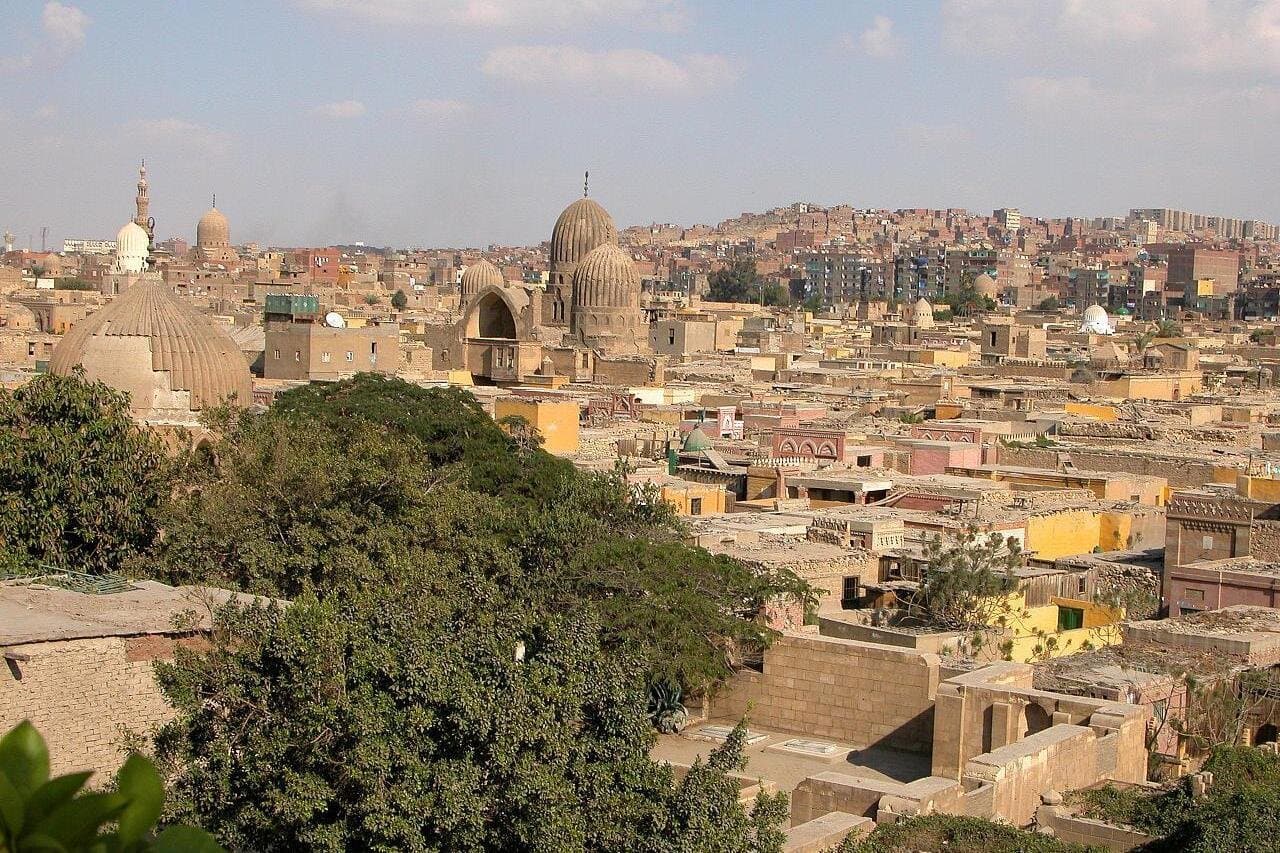 Private Half-Day Tour to the City of the Dead and the Alabaster Mosque