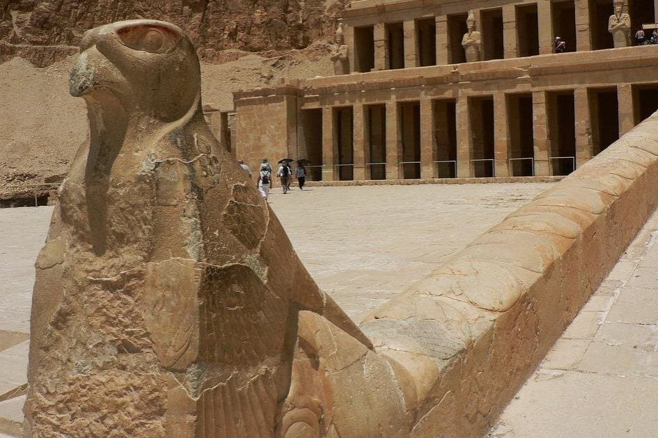 Tour To Discover Fully West Bank In Luxor