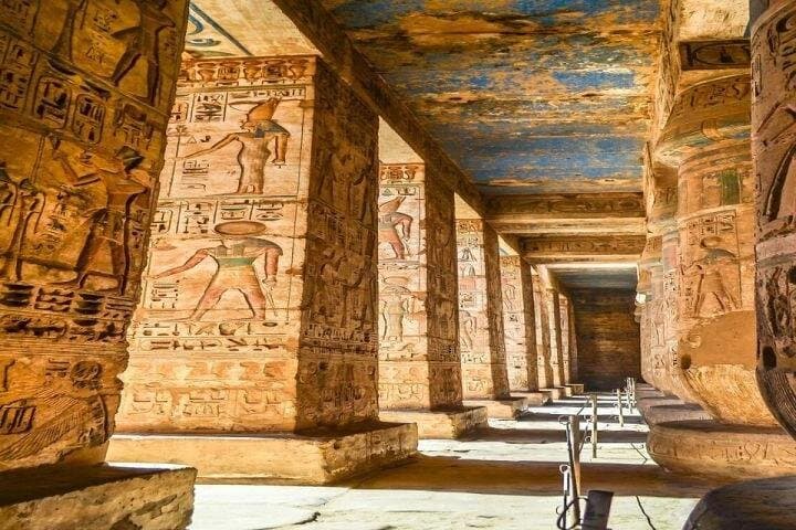 Temple of Medinat Habu and Ramesseum Tour in Luxor