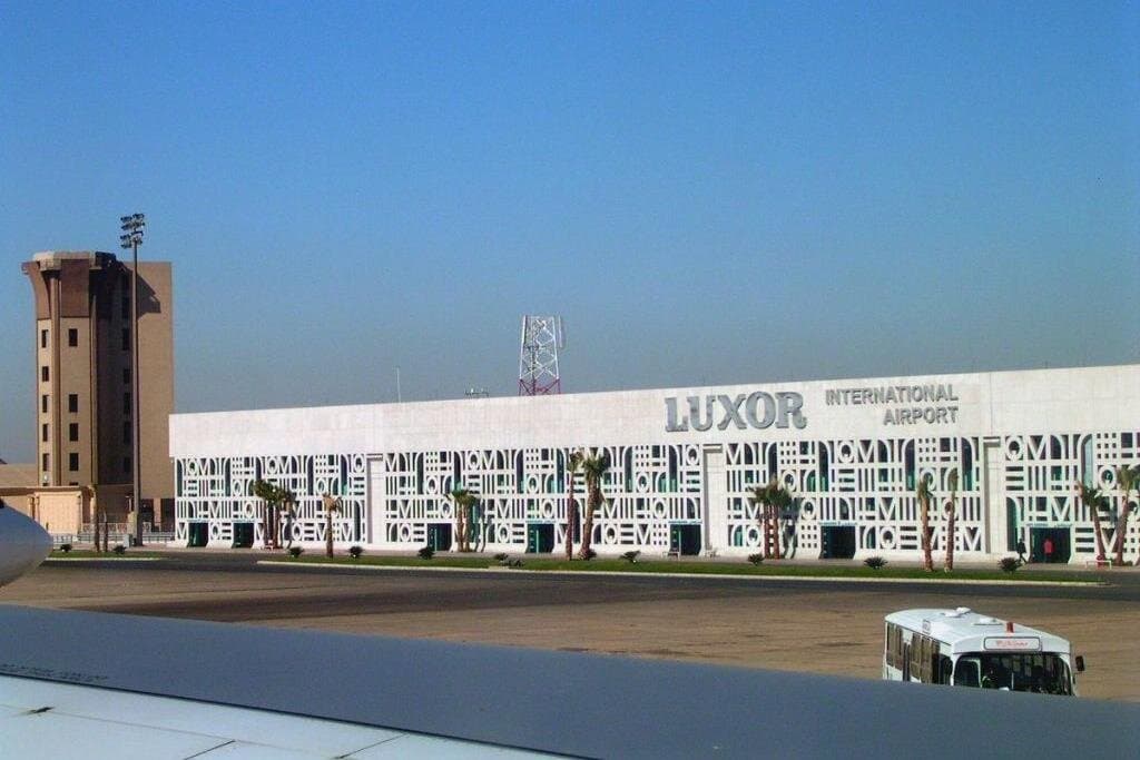 Private Transfer: Luxor Hotel to Luxor Airport