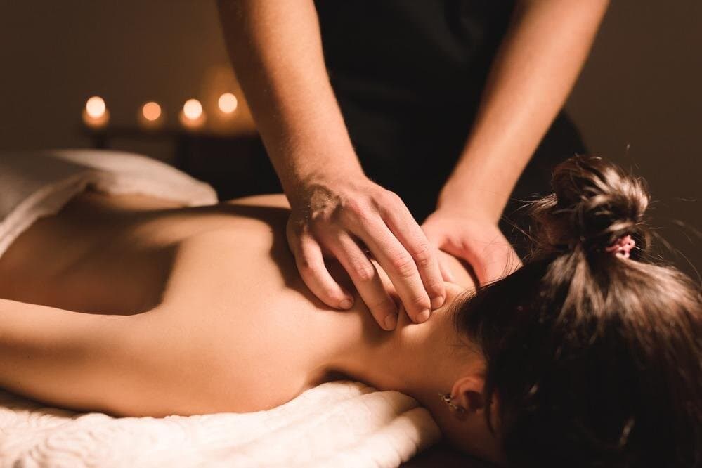 Spa Journey: 45-Minute Massage & Access to Sauna, Steam & Jacuzzi