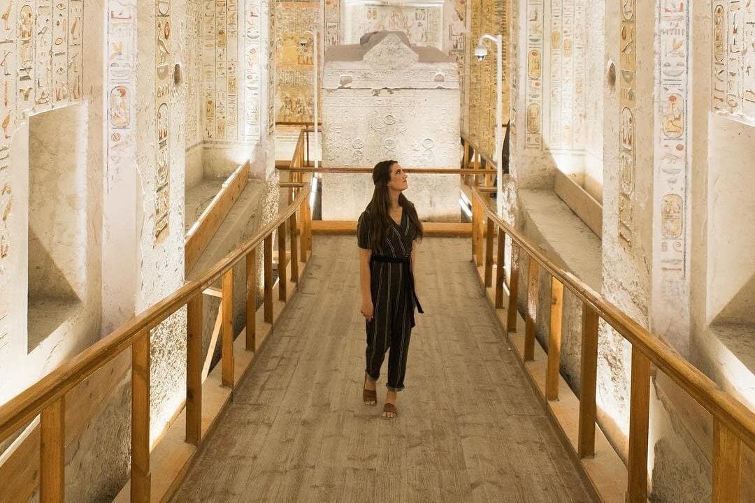 Full-Day Tour of Luxor,Karnak, Habu Temples & Valley of the kings