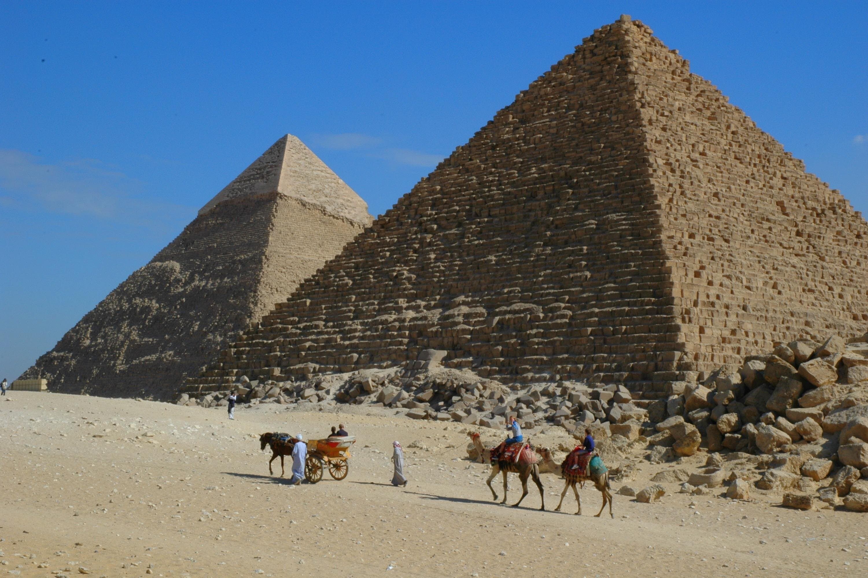 Pyramids of Giza & The Egyptian Museum Tour