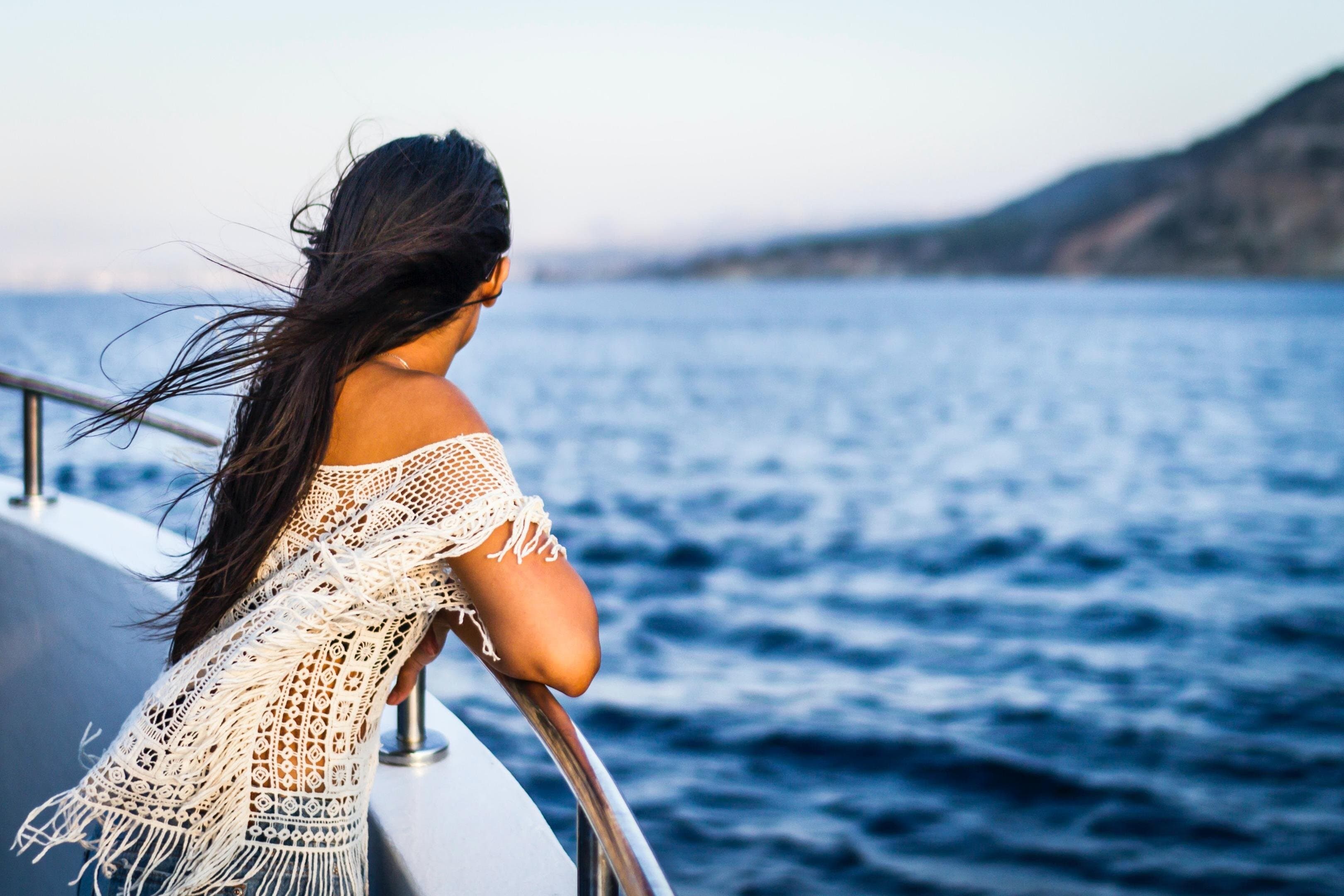 4-Day Nile Cruise Aswan to Luxor: 5-Star with Private excursions
