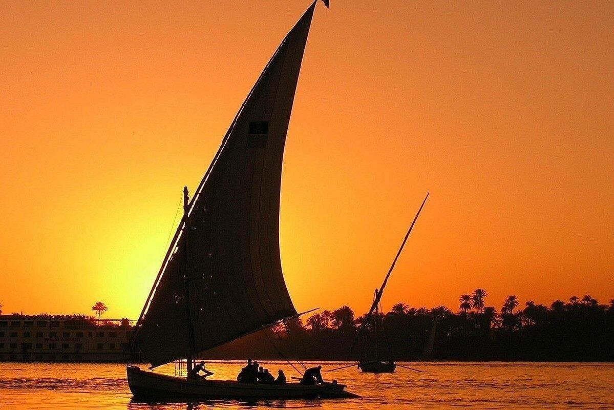 Private Nile Felucca Cruise with Transfers and Refreshments