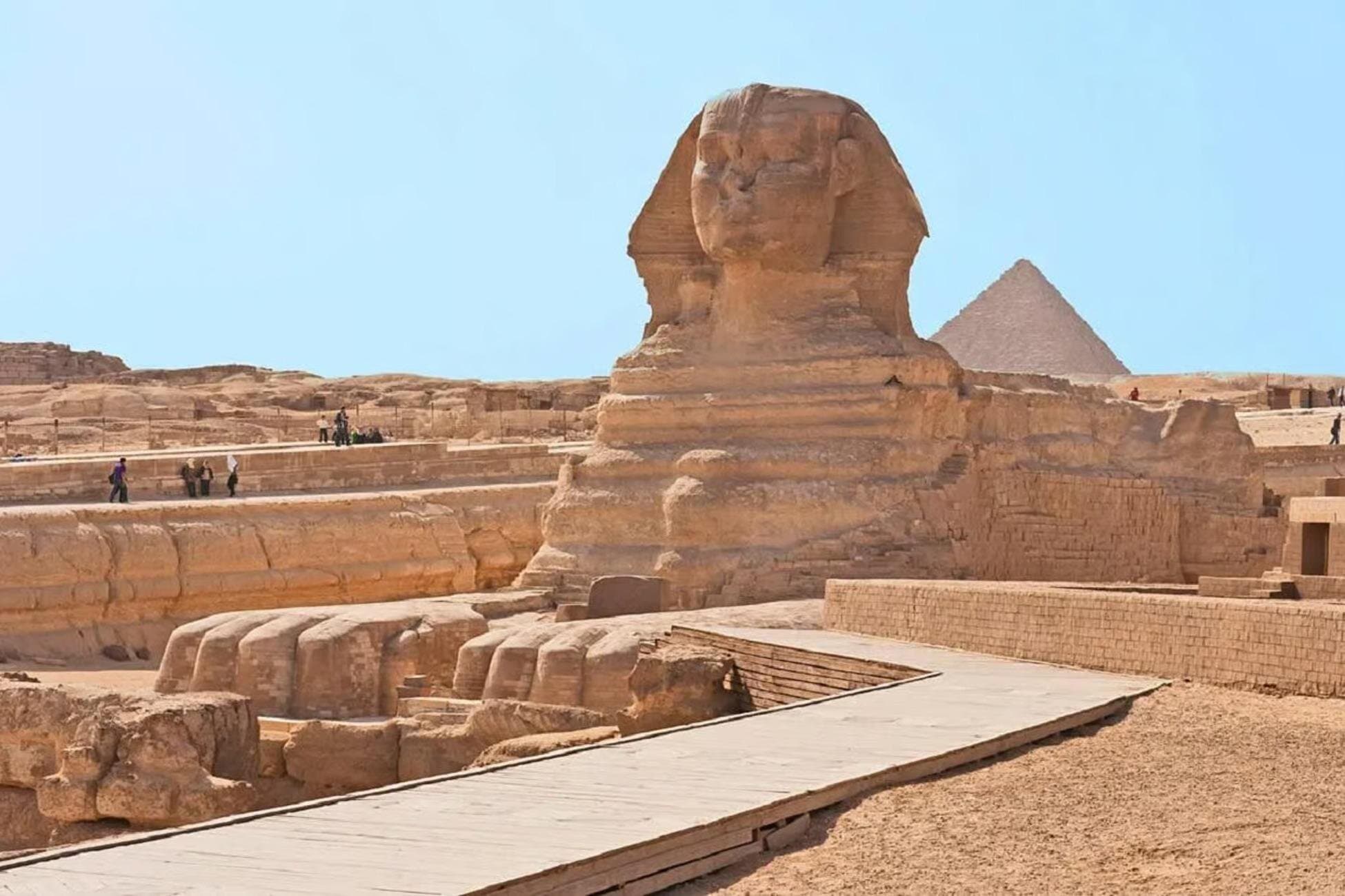 Cairo Day Tour From Hurghada by Van With Small Group