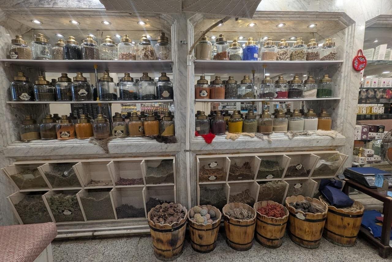 VIP private Shopping Tour Papyrus, Perfume,Bazaar,Egyptian Cotton