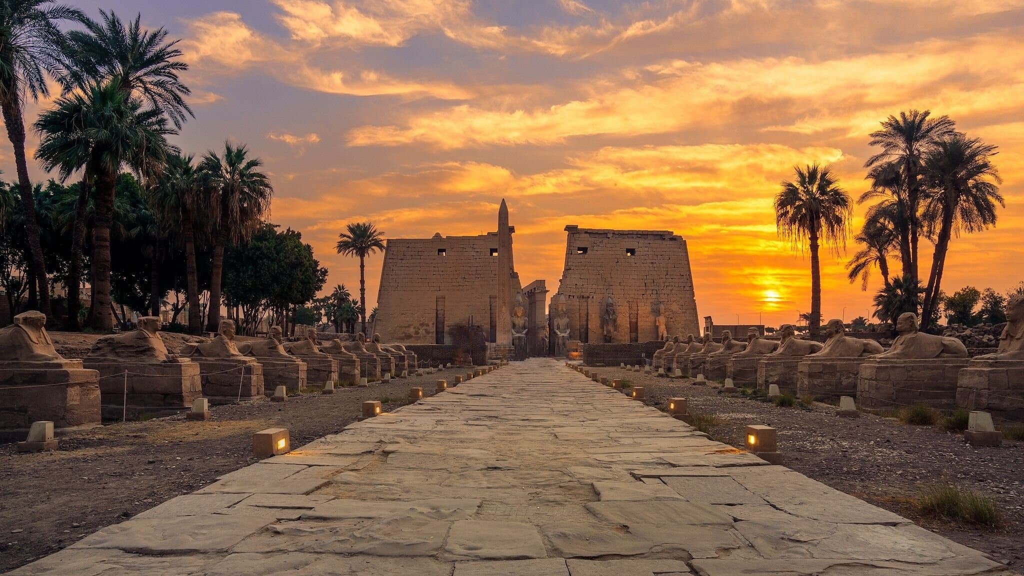 Full Day Luxor Tour West and East Bank with Felucca Ride