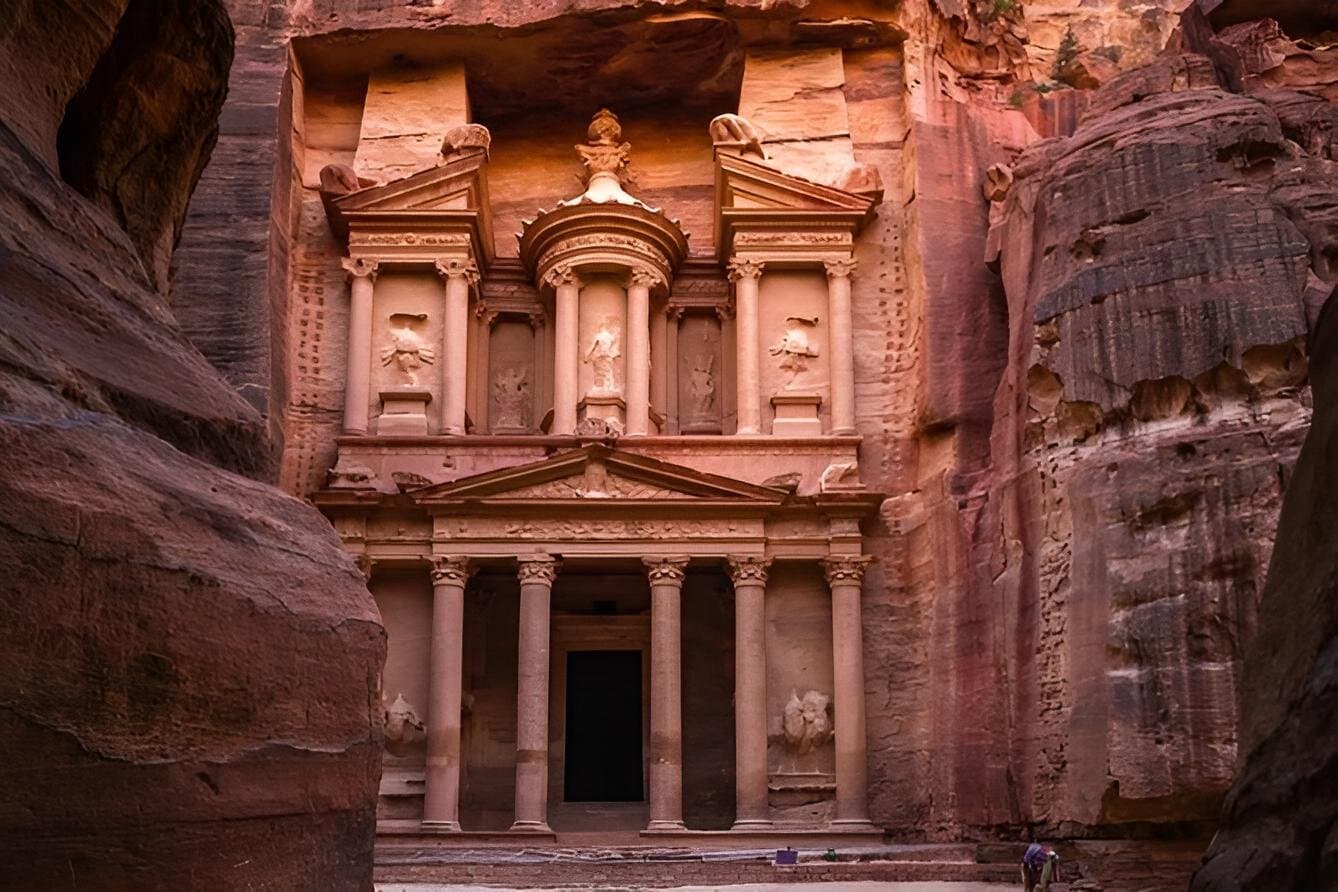 Petra Full Day Trip from Sharm El Sheikh by Bus