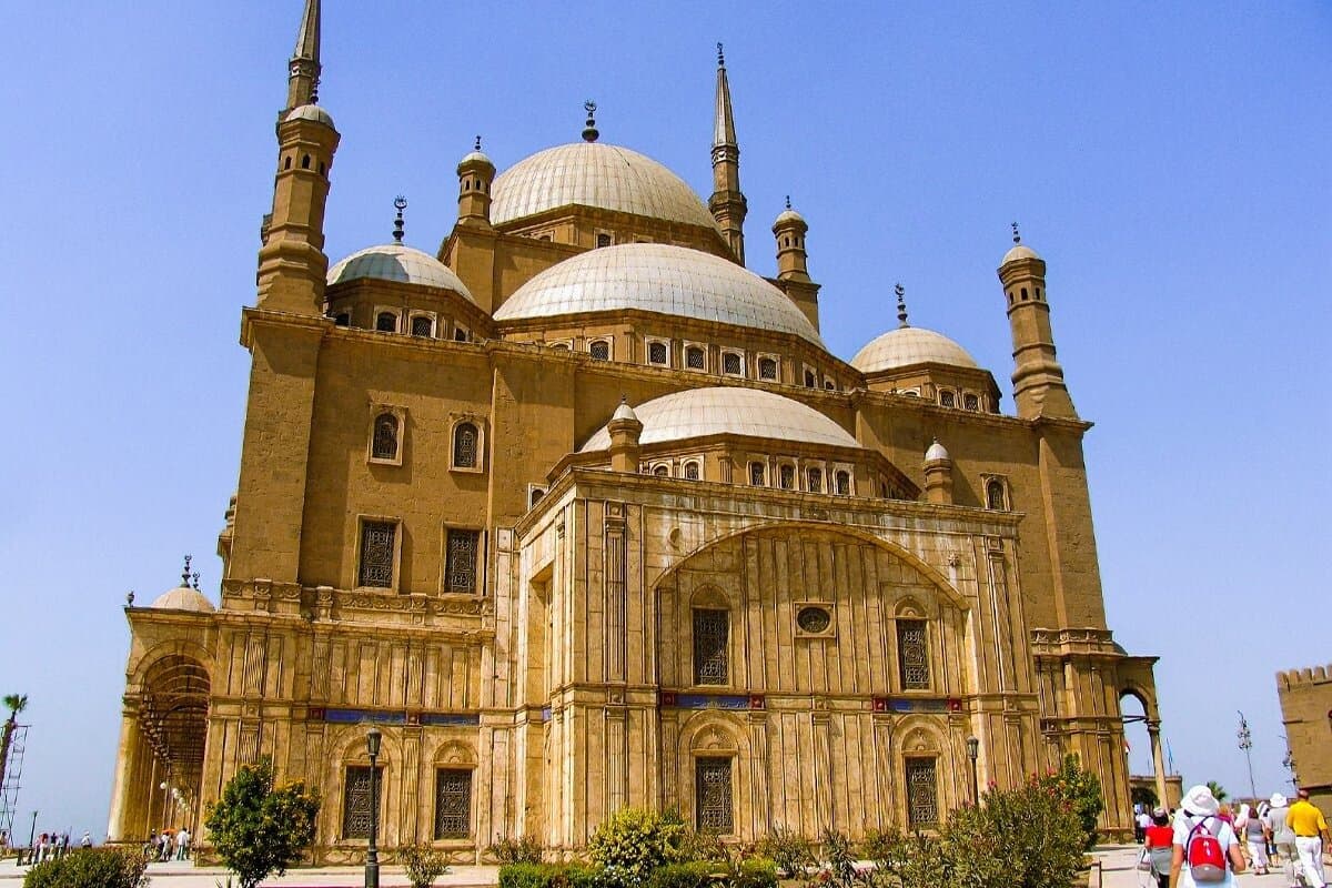 Private Islamic & Coptic Cairo Tour with Khan El Khalili Bazaar