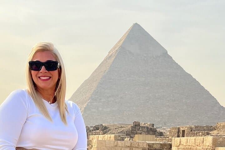 Private Day Tour to Cairo from Hurghada with Flight
