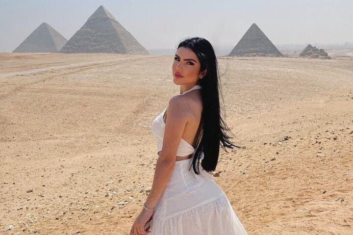 Grand Egyptian Museum and Pyramids Private Tour