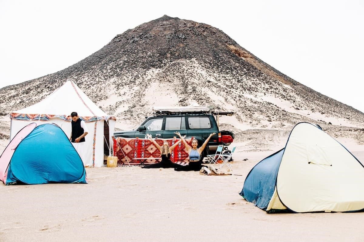 Black and White Desert 2 Days / 1 Night with Camping Experience