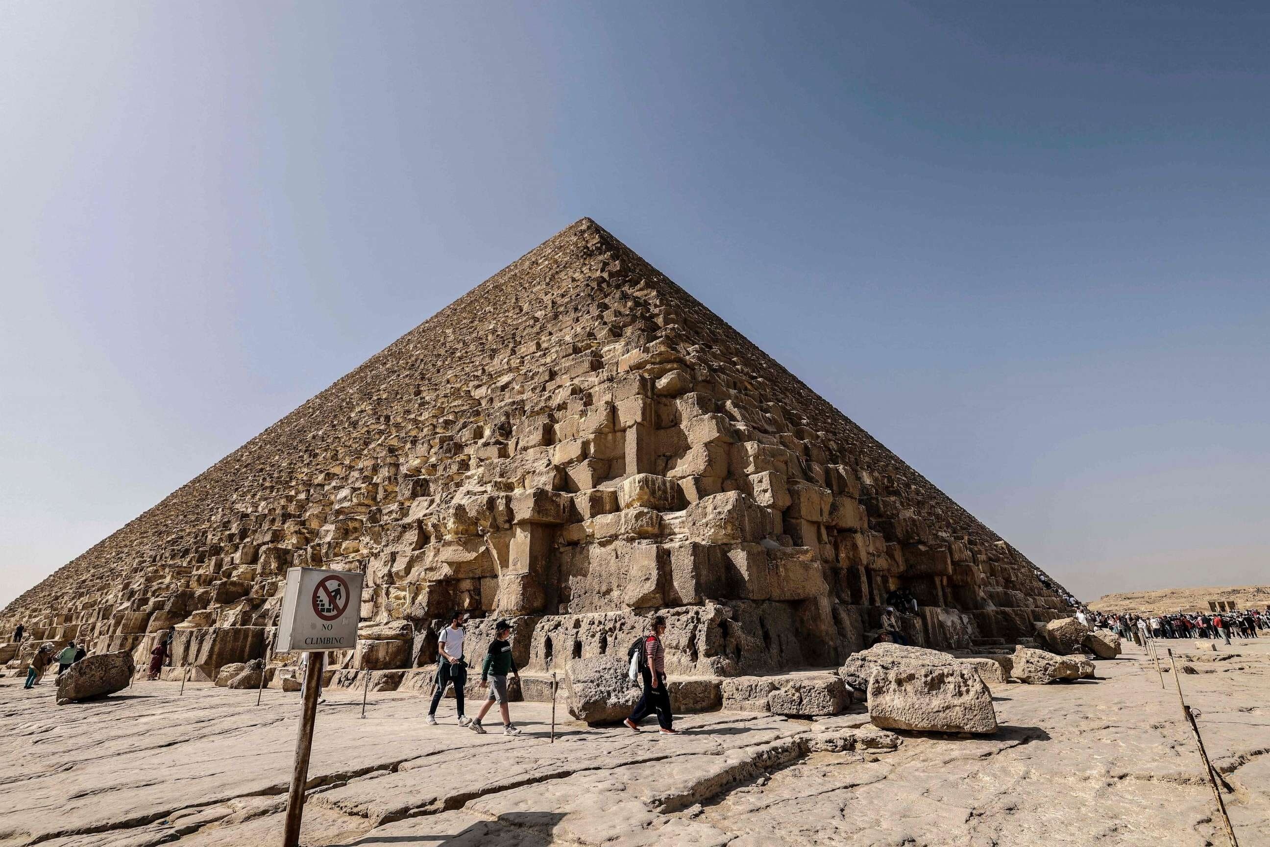 Discover Cairo: Pyramids Of Giza And The Sphinx
