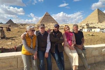 Day Tour to Giza Pyramids & Egyptian Museum & Citadel & Coptic Cairo and Bazaar
