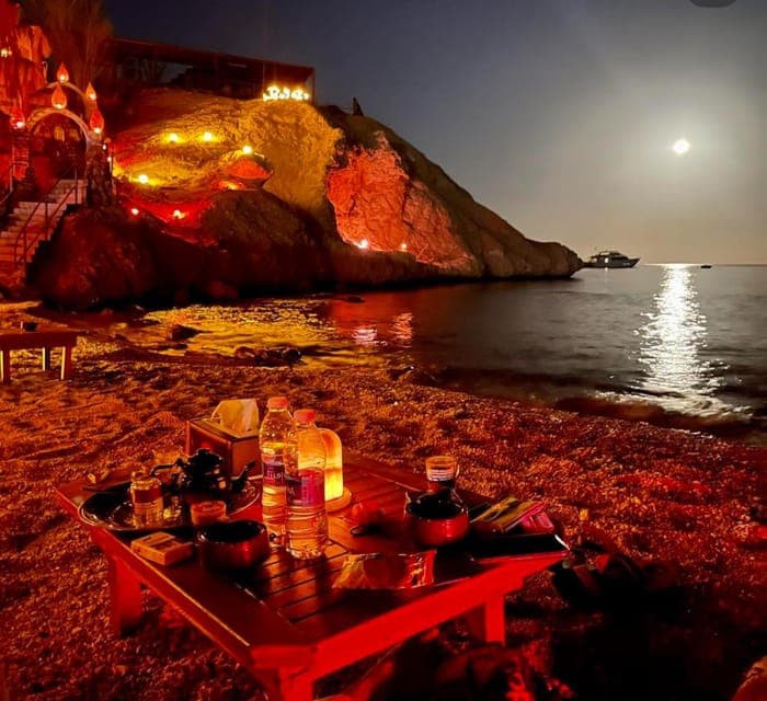 Sharm: Basata Café w/Shisha, Light Bites & Soft Drink by Sea