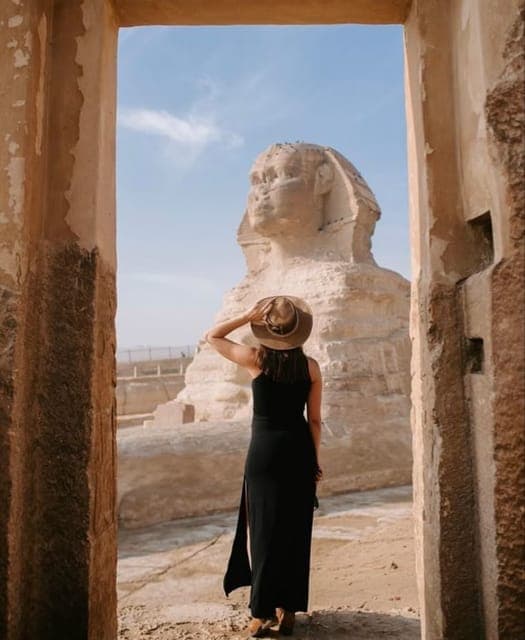 Ancient Wonders: Pyramids of Giza& Lunch in Felucca in Nile