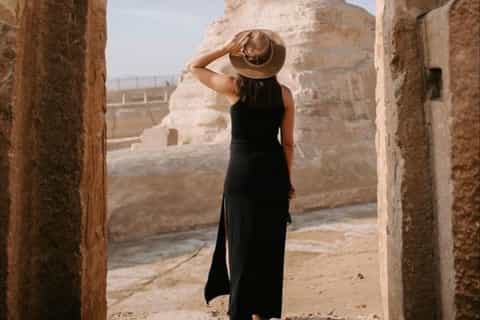 Ancient Wonders: Pyramids of Giza& Lunch in Felucca in Nile