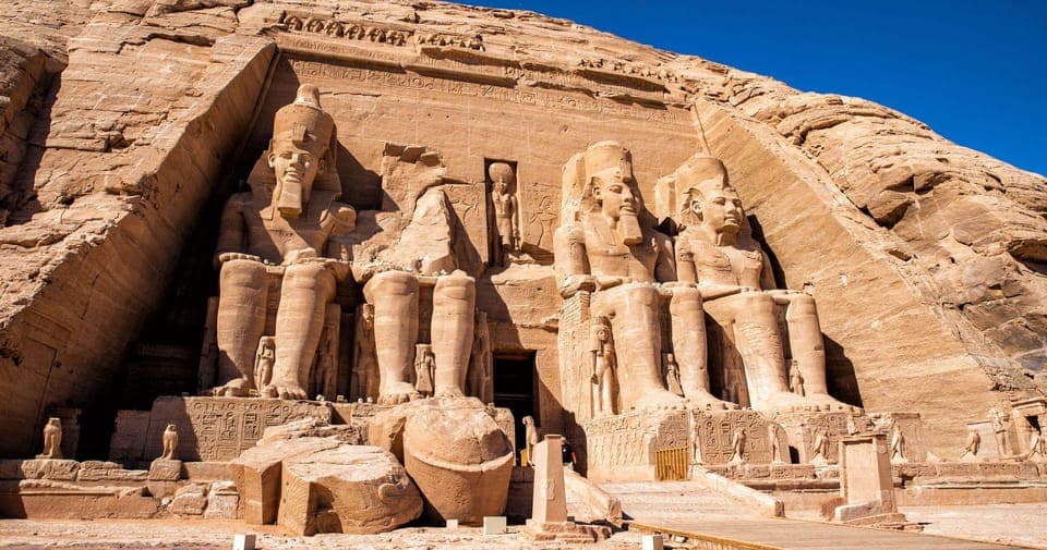 From Aswan: Abu Simbel Ramses and Nefertari Temples Day Trip