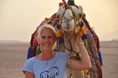 Hurghada: BADU Camel or Horse Ride, Dinner, & Stargazing