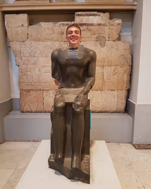 Luxor: Day Tour to Cairo from Luxor by Flight